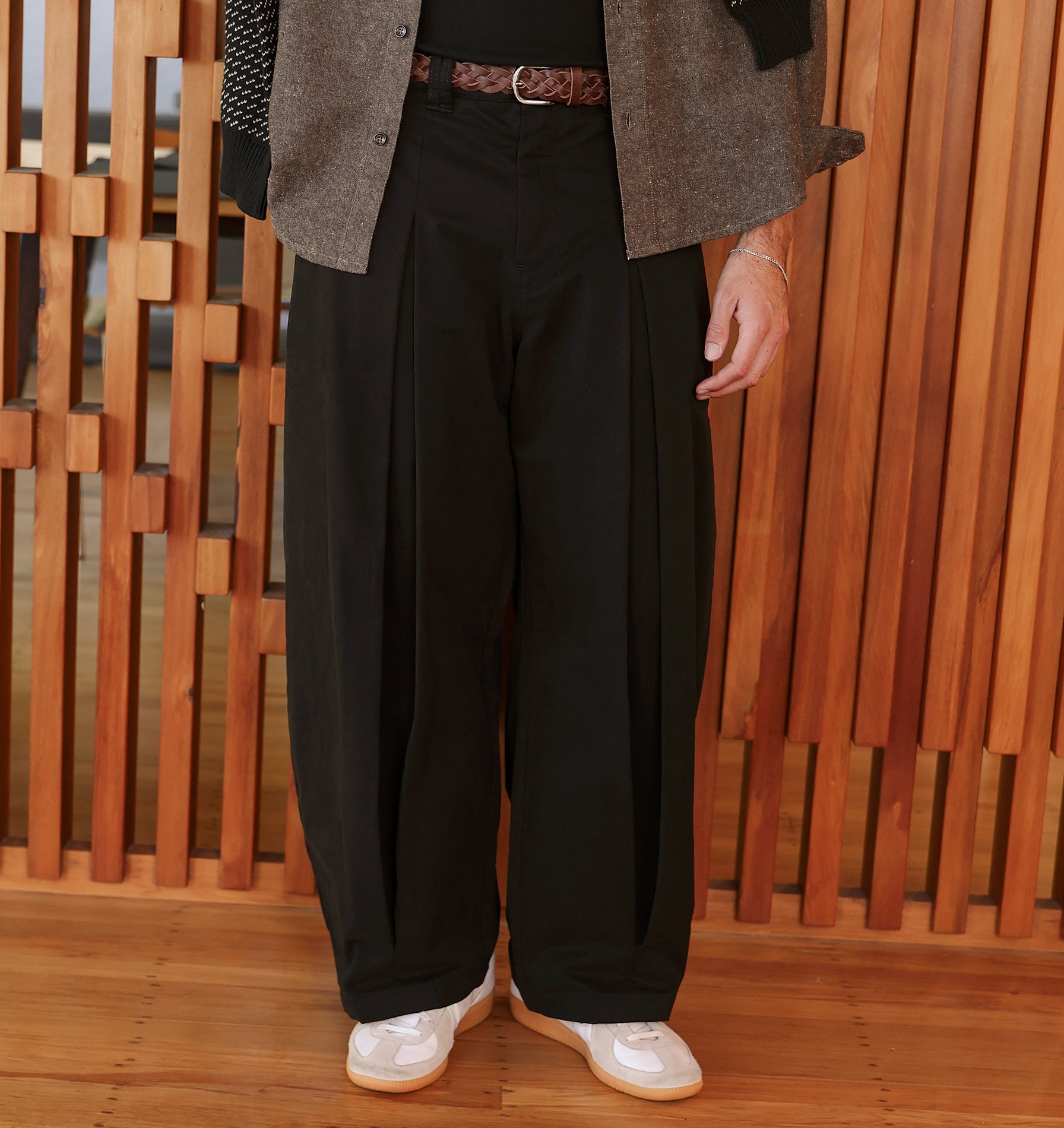 Box Pleat Pant - Black