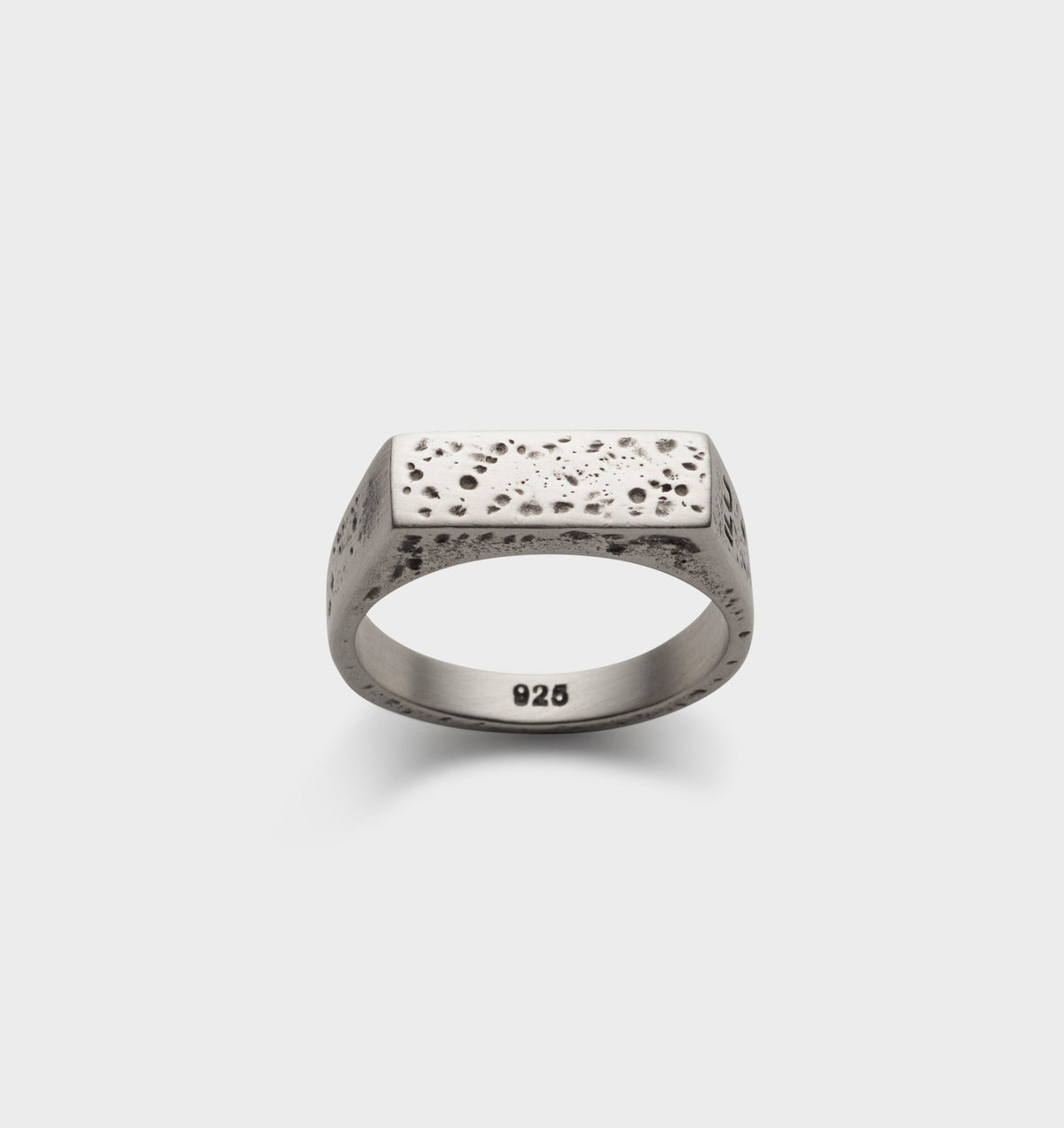 Flat ILU Signet Ring - Silver