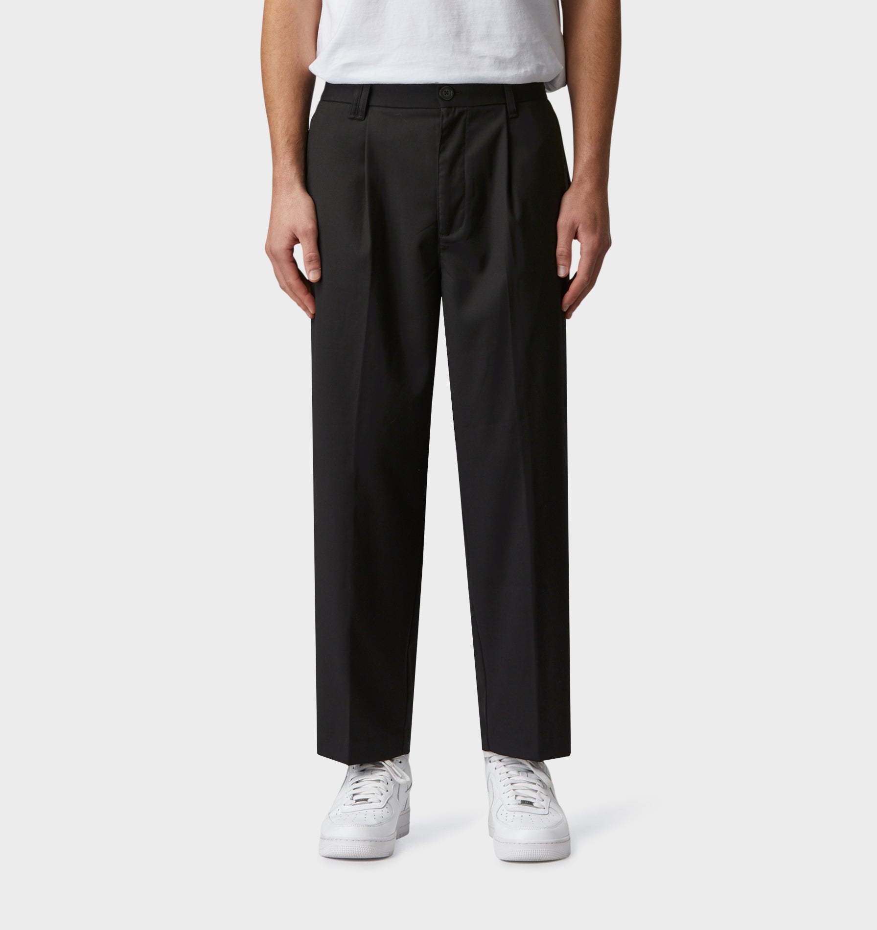Devin Tailored Pant in Black | I Love Ugly US