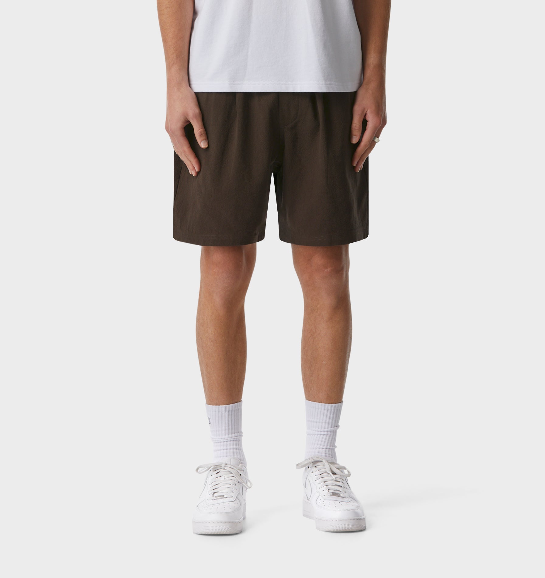 Linen Michael Pleat Short - Espresso