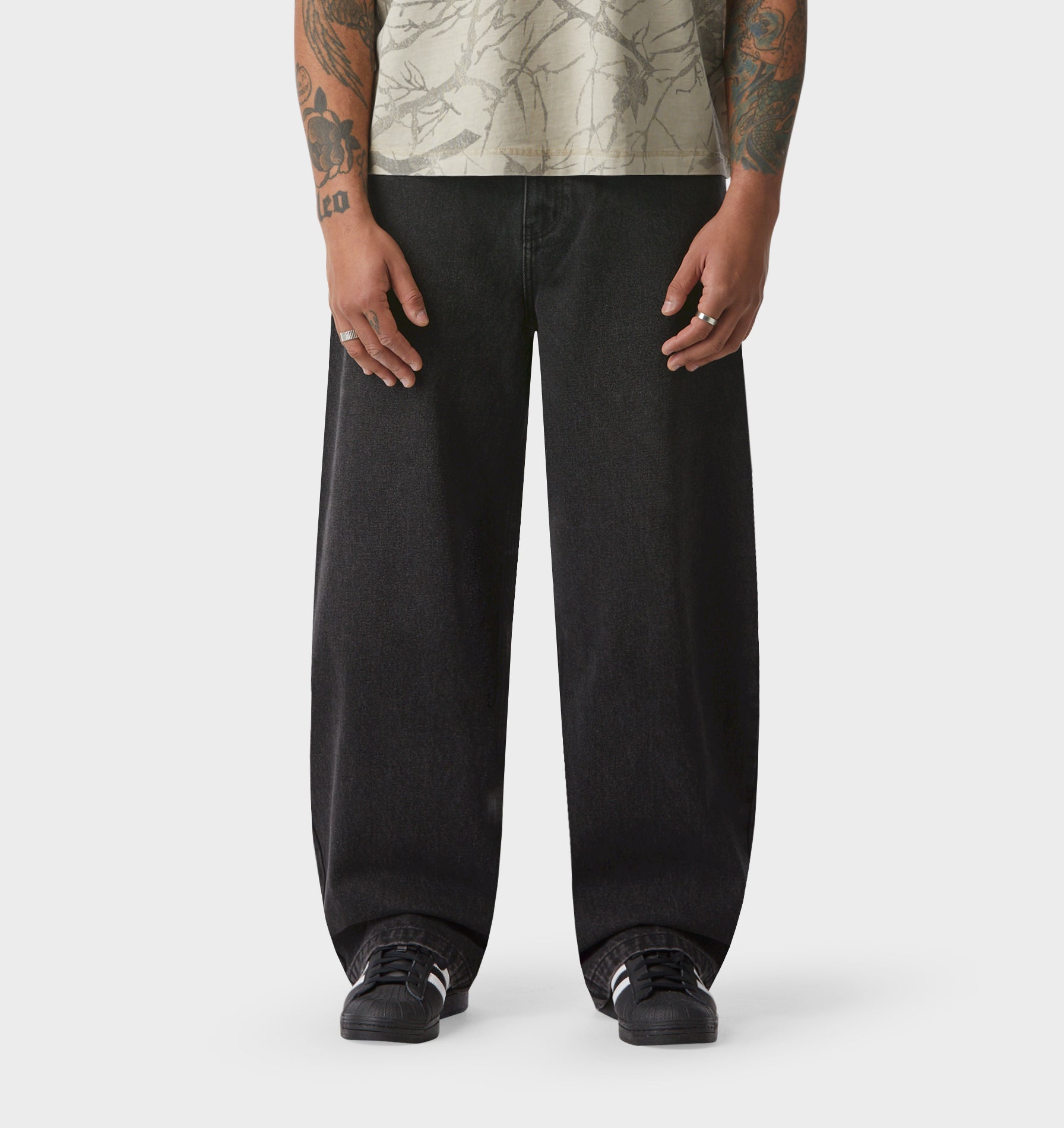 Balloon Denim in Washed Black | I Love Ugly US