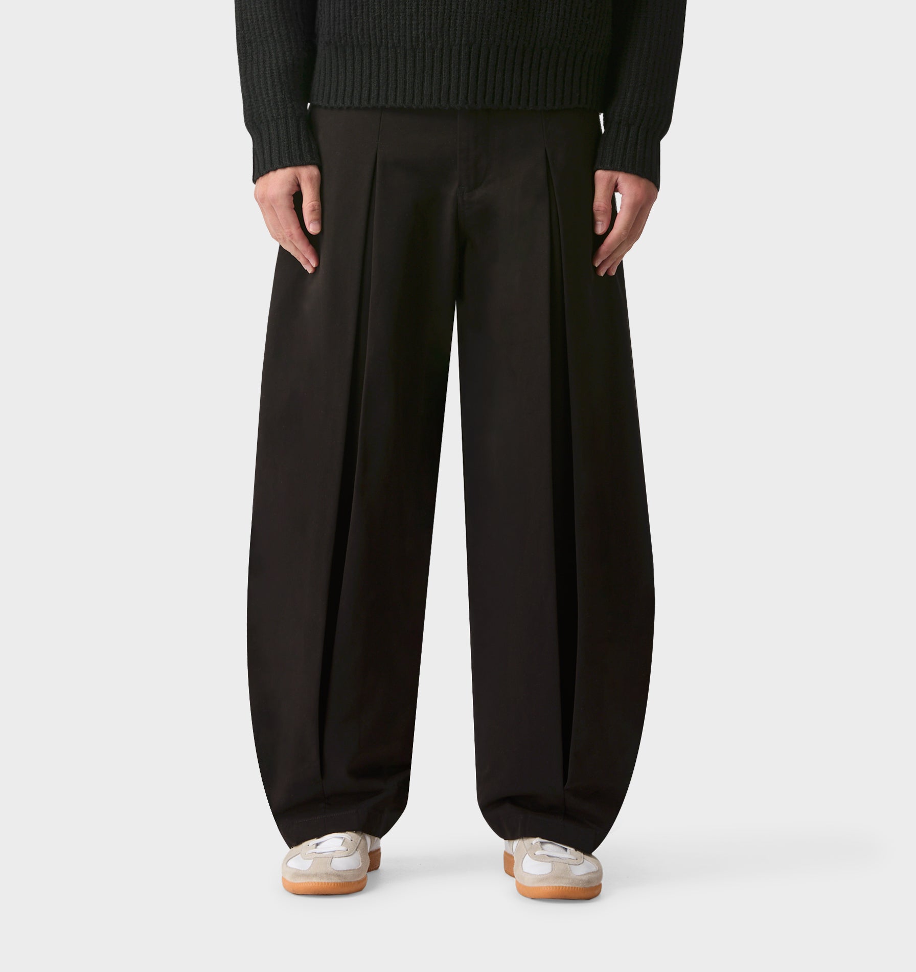 Box Pleat Pant - Black