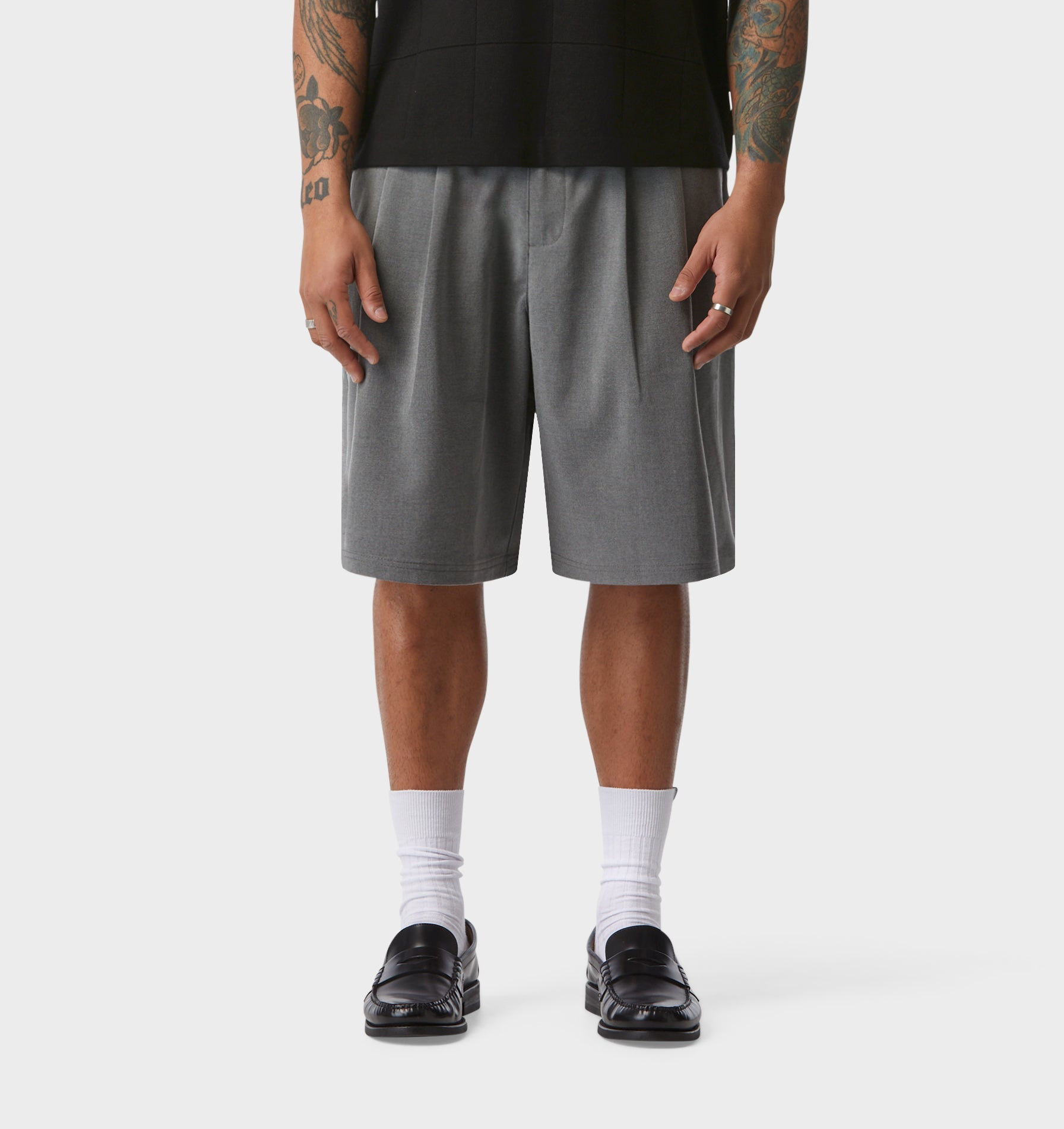 Alby Pleated Short - Grey Marle