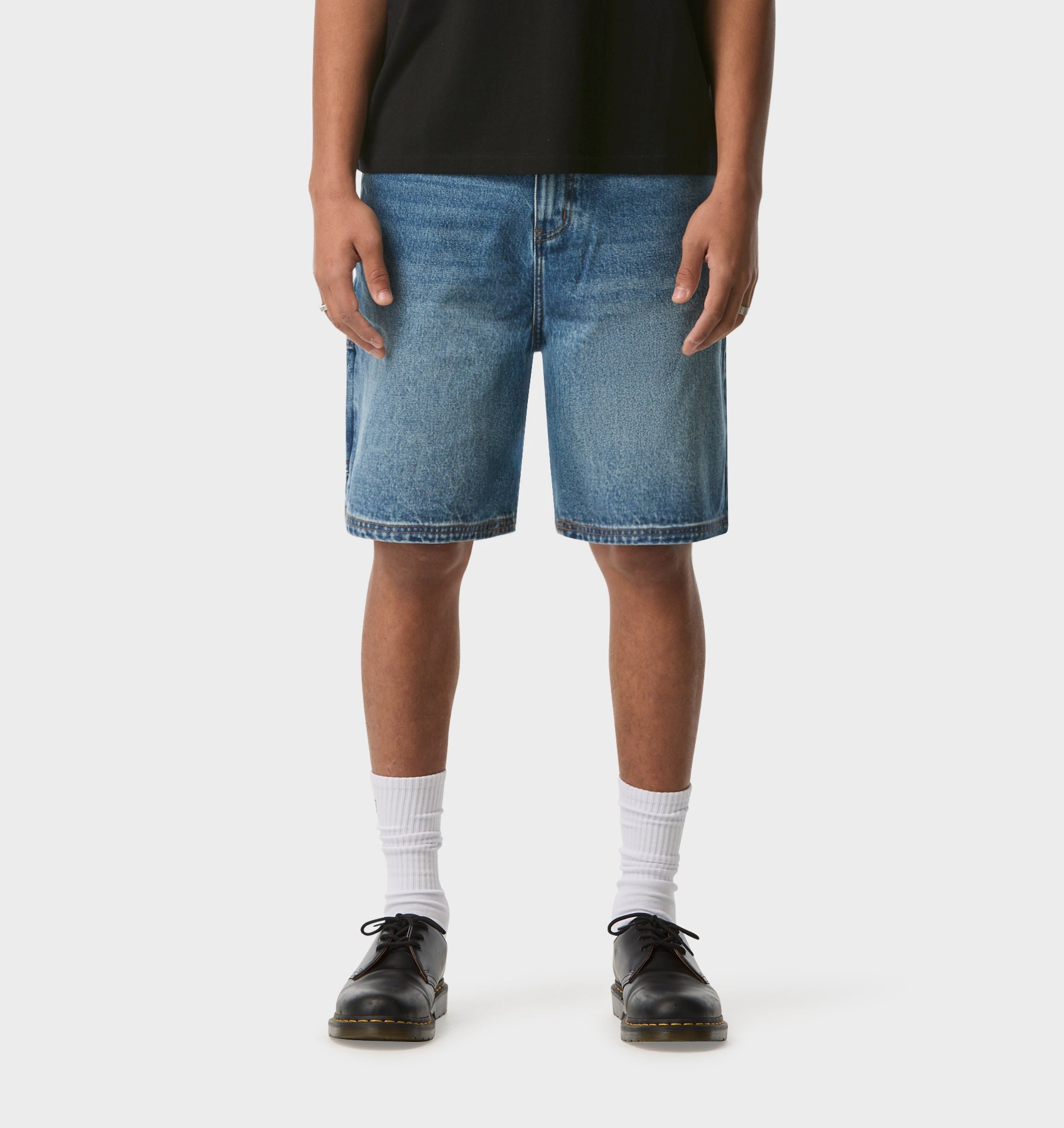 Clean Carpenter Short - Washed Indigo