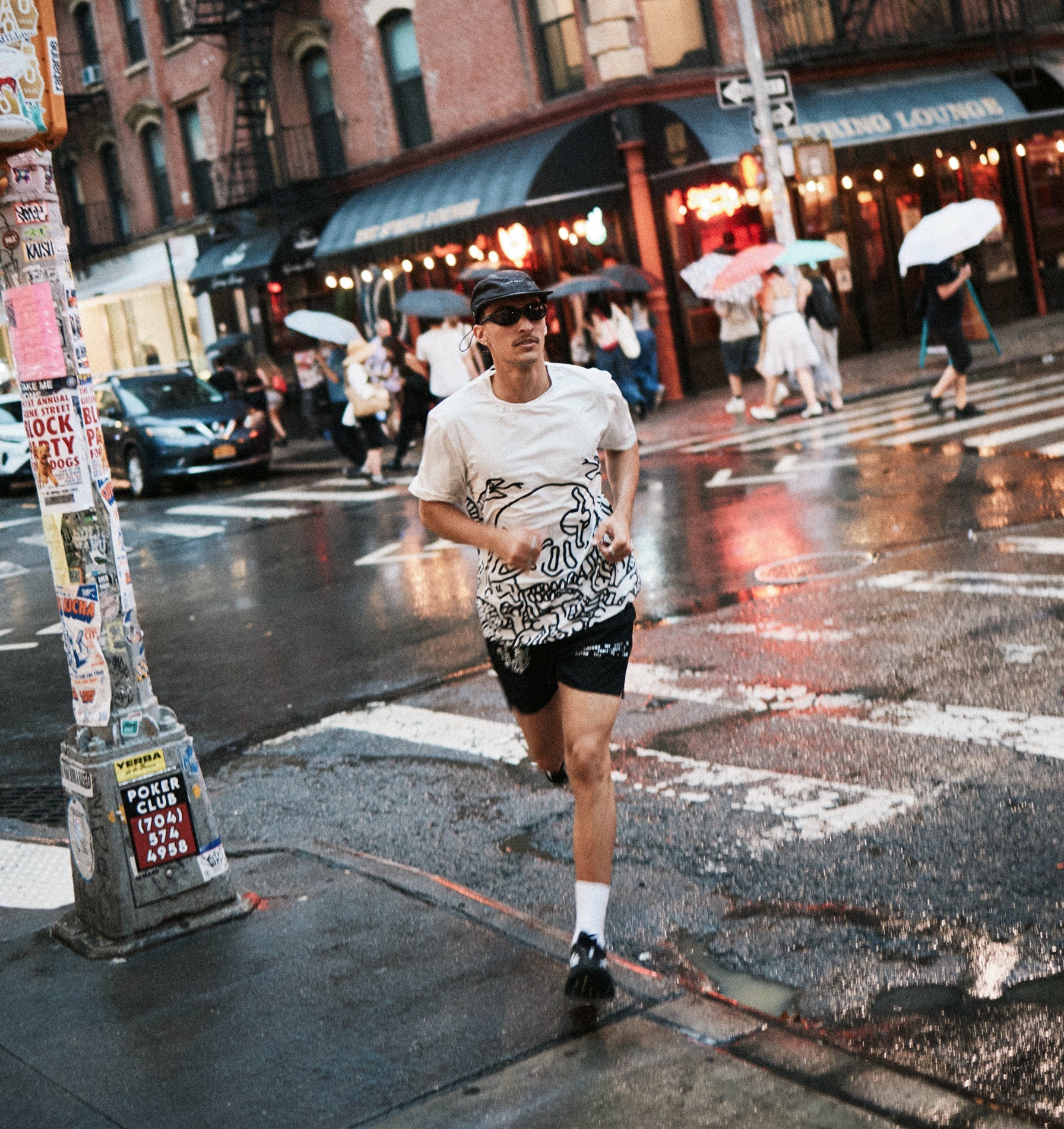 KH Whatever Active 5 Inch Short - Black