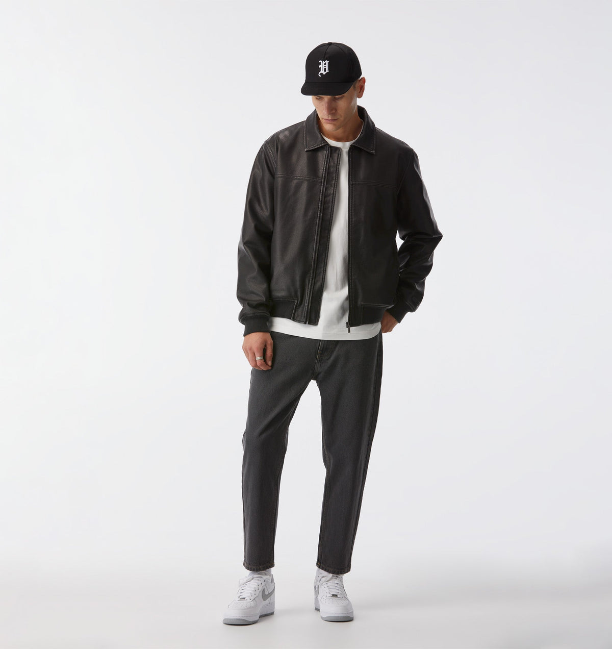 Cropped 90s Denim - Charcoal