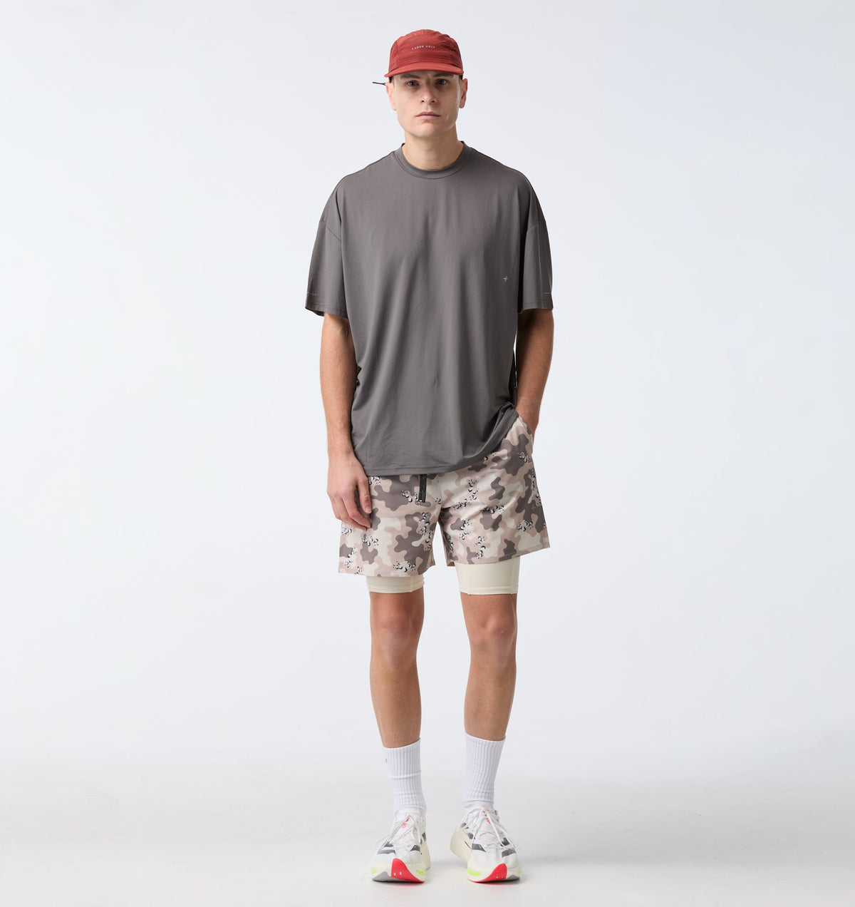 Active Box Tee - Cobblestone