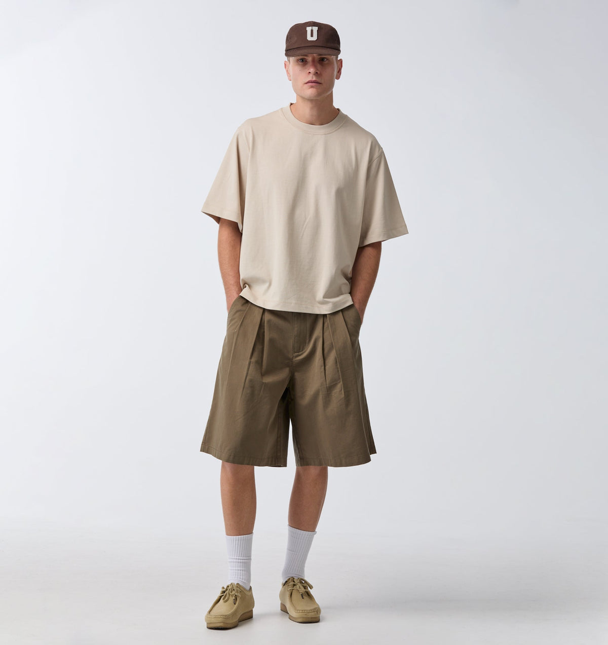 Wide Pleat Short - Mushroom