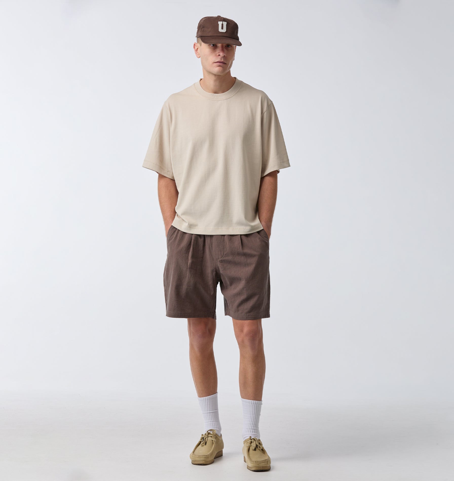 Linen Michael Pleat Short - Mushroom