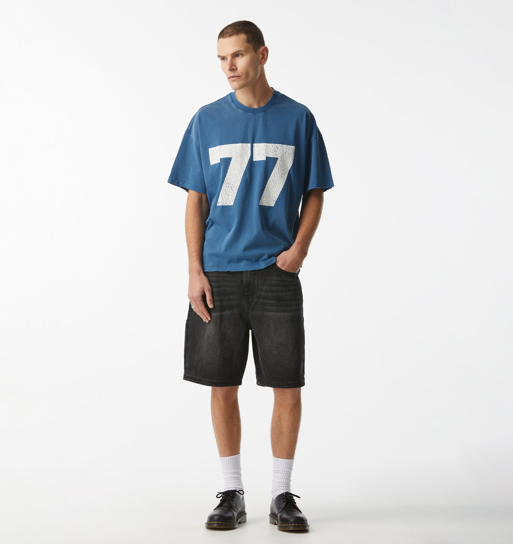 77 Lewi Tee - Washed Cobalt