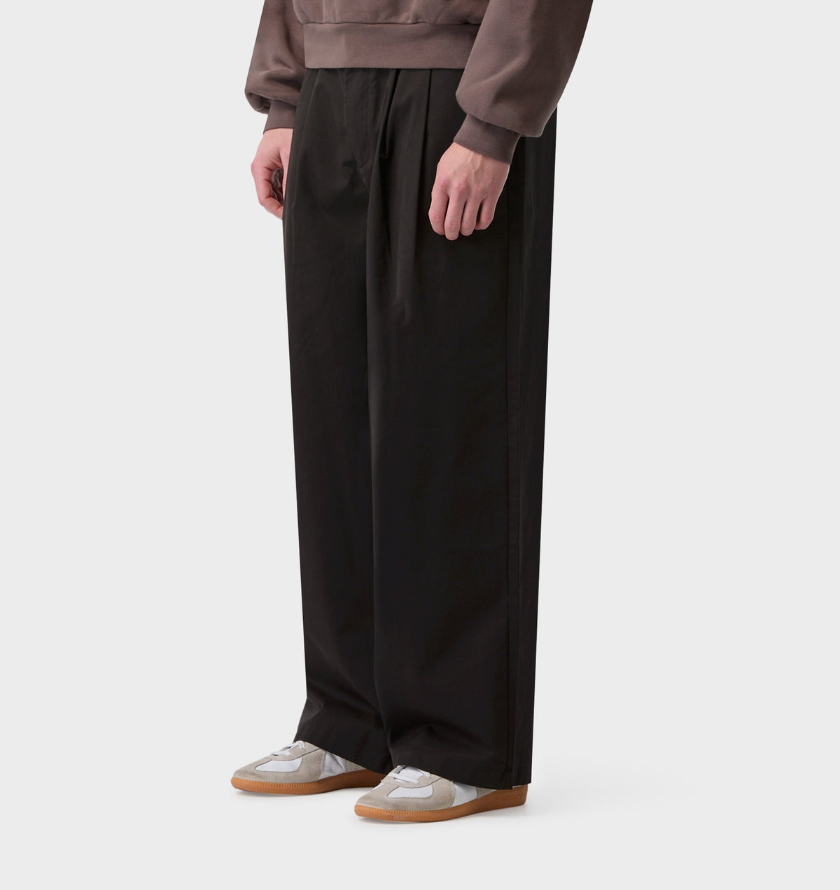 Cotton Albert Pleated Pant - Black