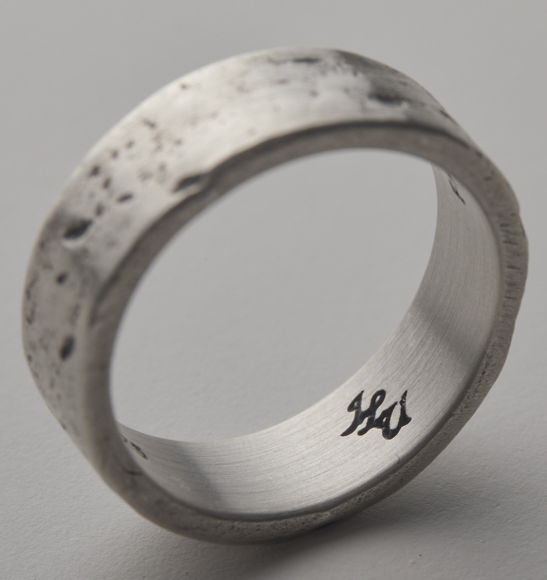 Distressed Band Ring - Silver