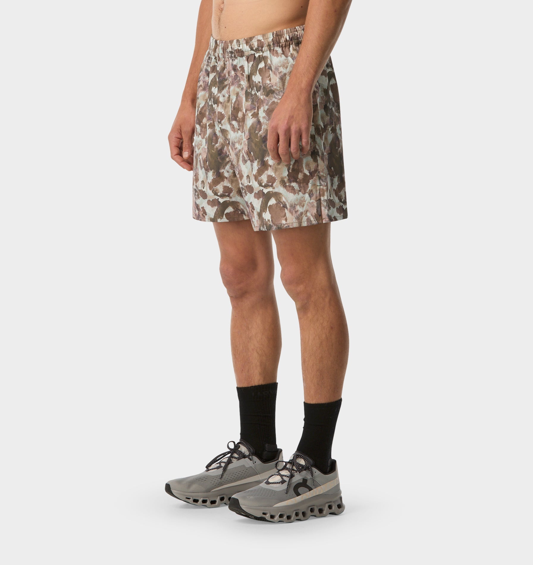 Active 5 Inch Core Short - Paint Camo