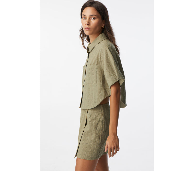 Edie Cropped SS Shirt - Sage Lace