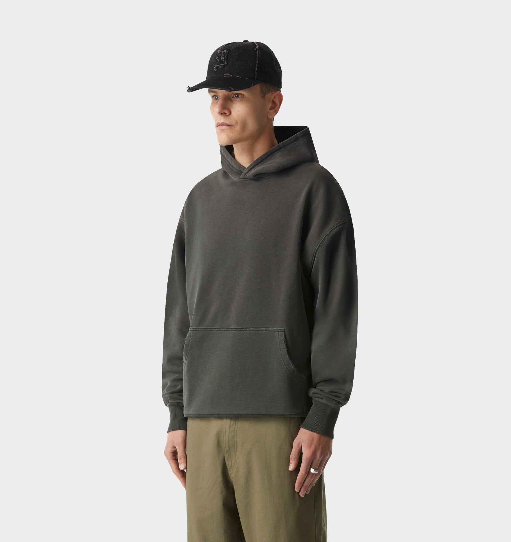 77 Box Hood 2.0 - Washed Black