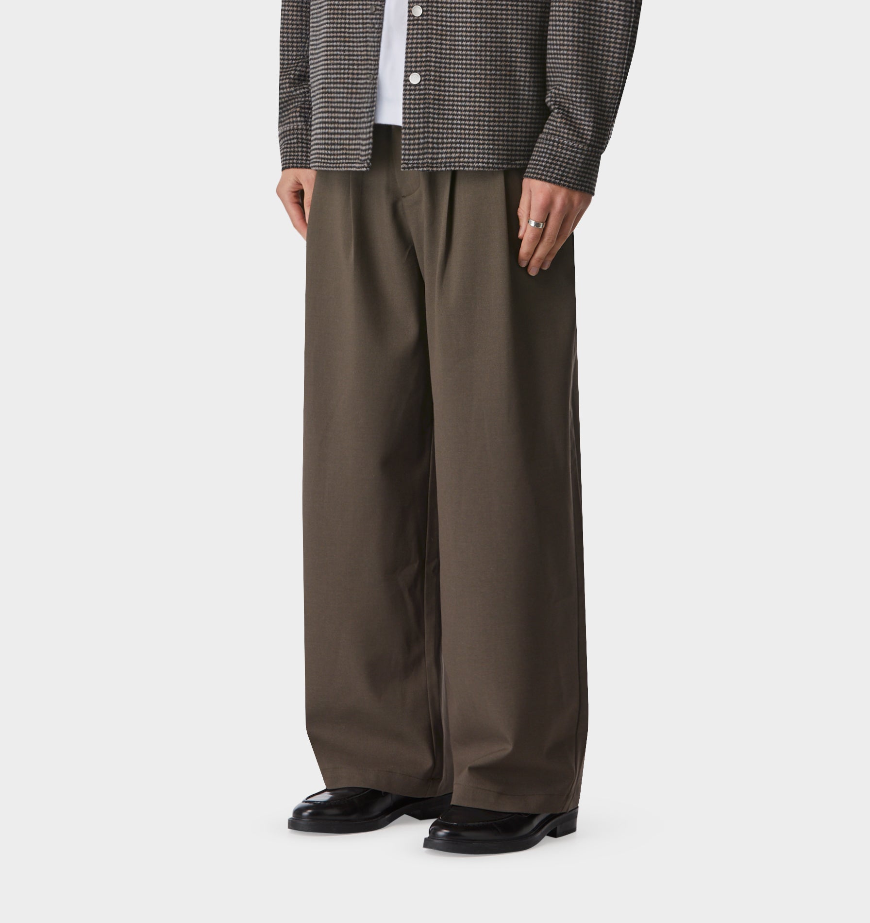 Albert Pleated Pant - Mushroom