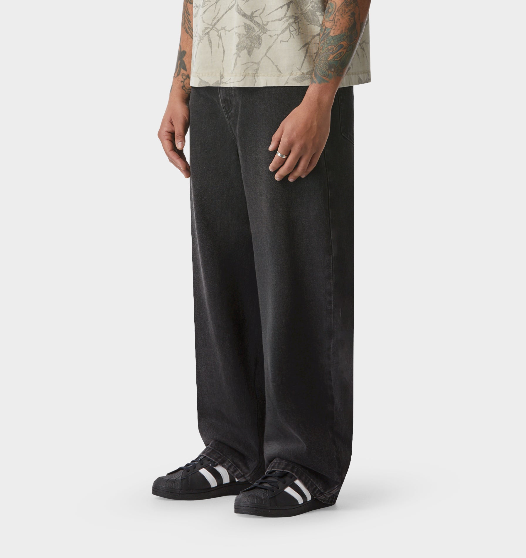 Balloon Denim in Washed Black | I Love Ugly US