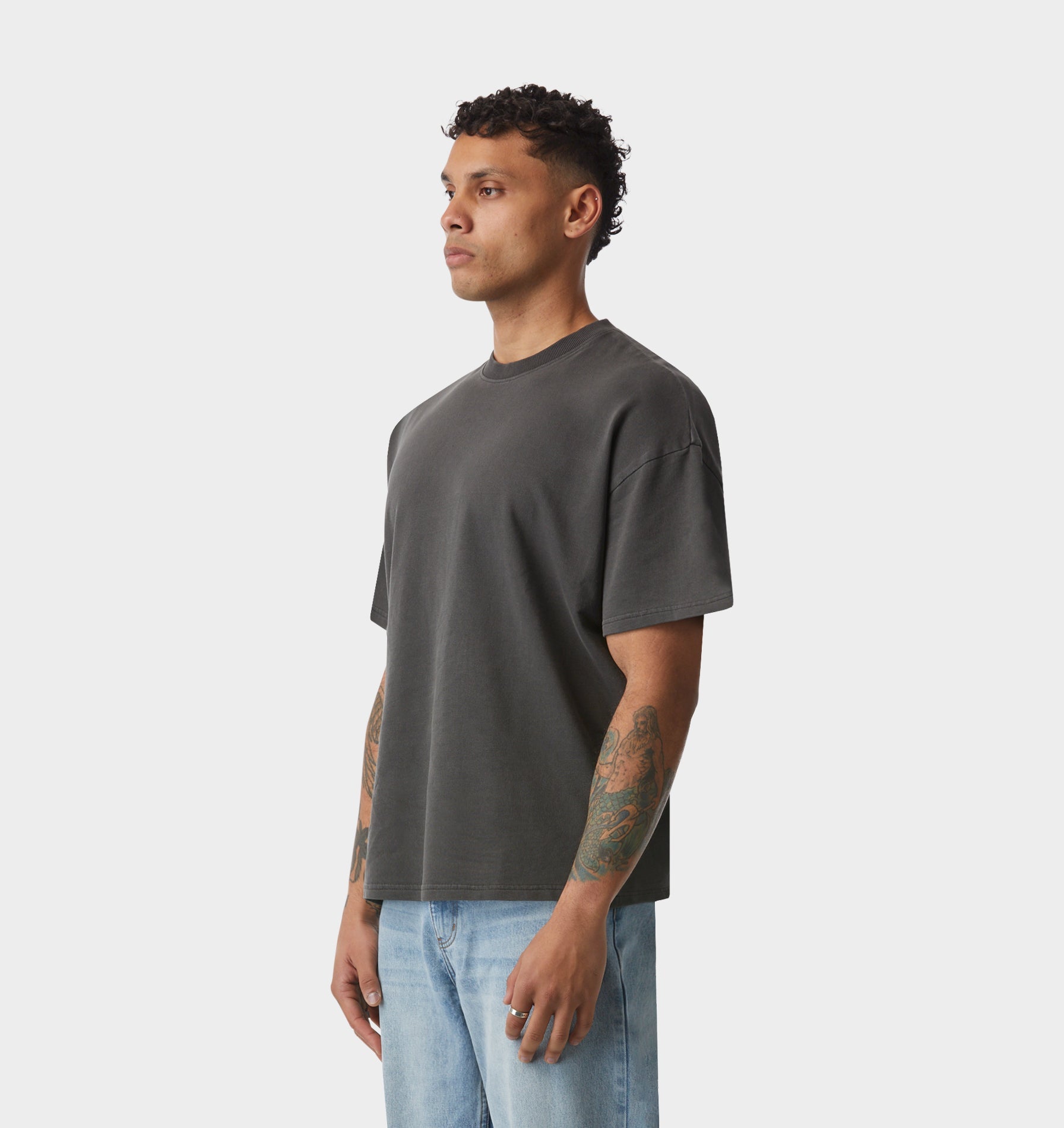 Heavy Lewi Tee - Washed Black