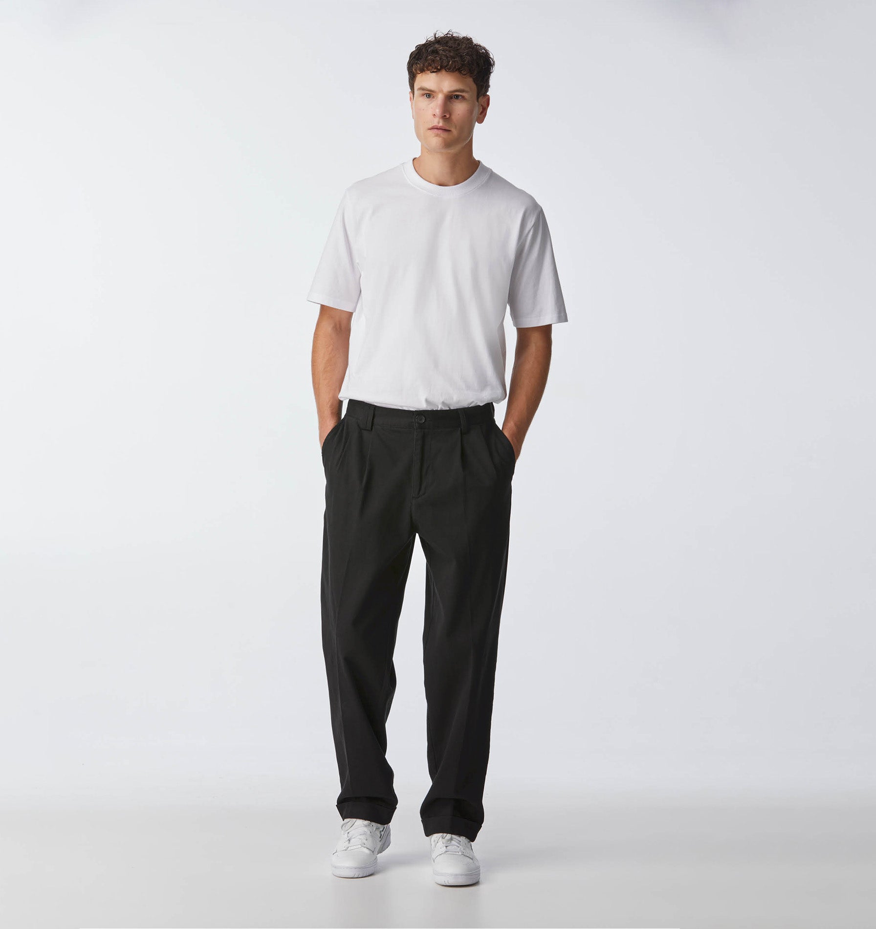 Noah Pleated Pant - Black