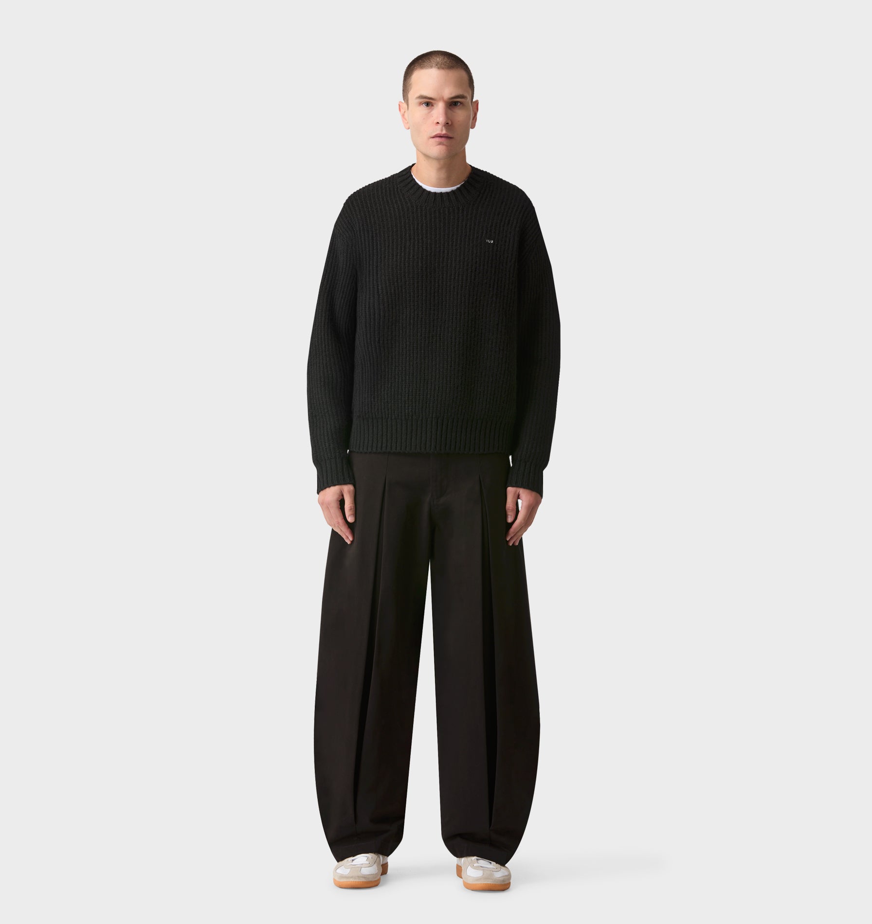 Box Pleat Pant - Black