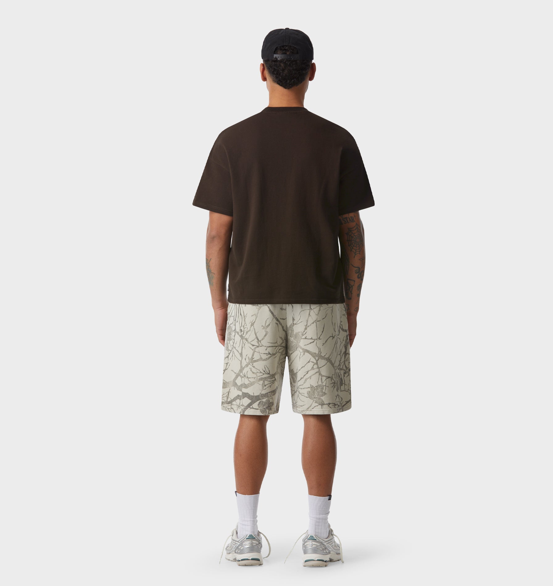 Heavy Lewi Tee - Coffee Bean