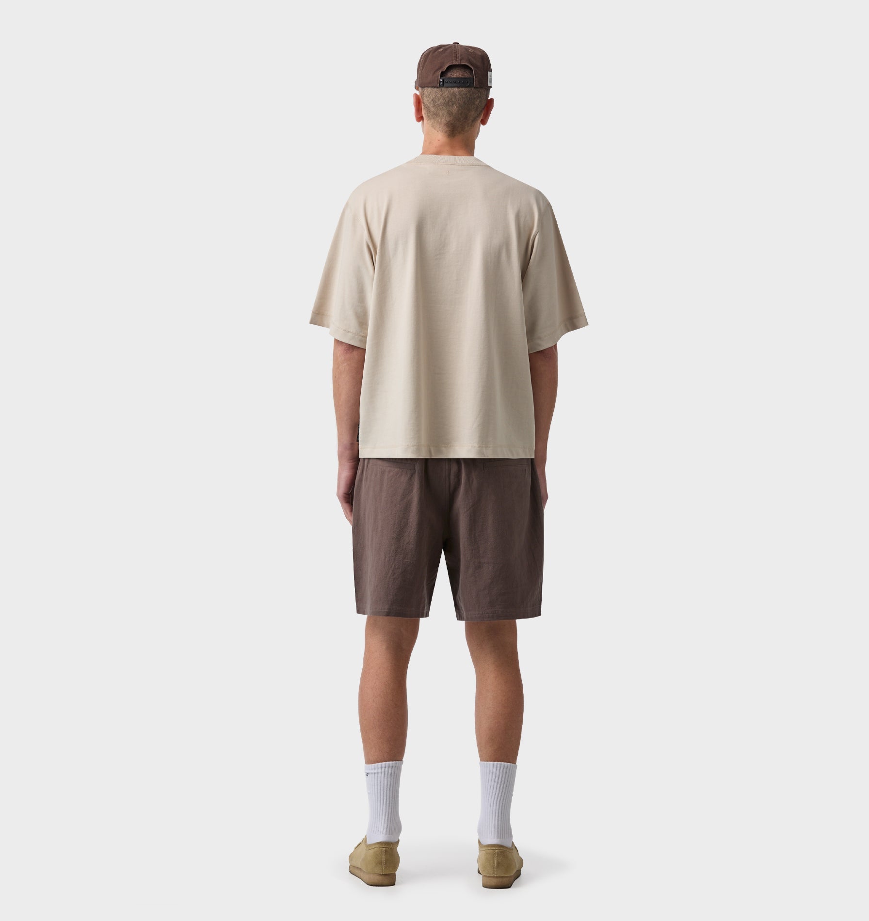Linen Michael Pleat Short - Mushroom