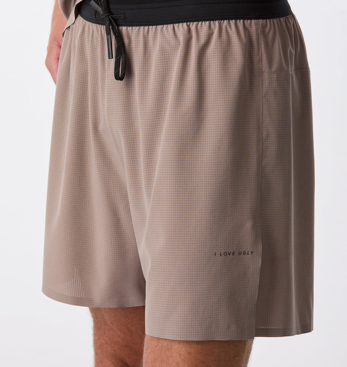 Active 4.5 Inch Run Short - Mushroom