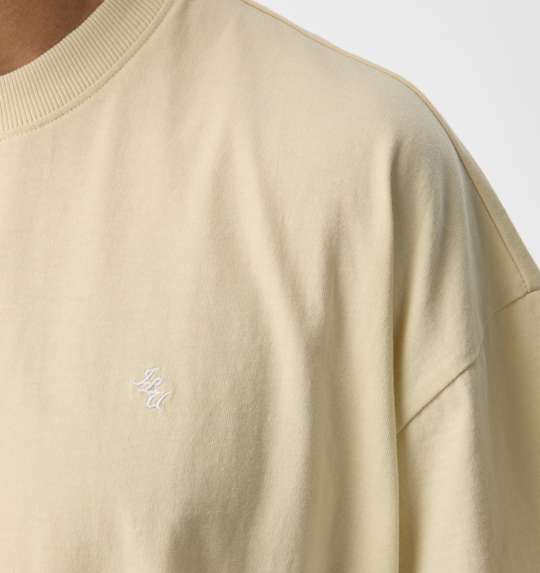 Initial Box Tee 2.0 - Vintage White