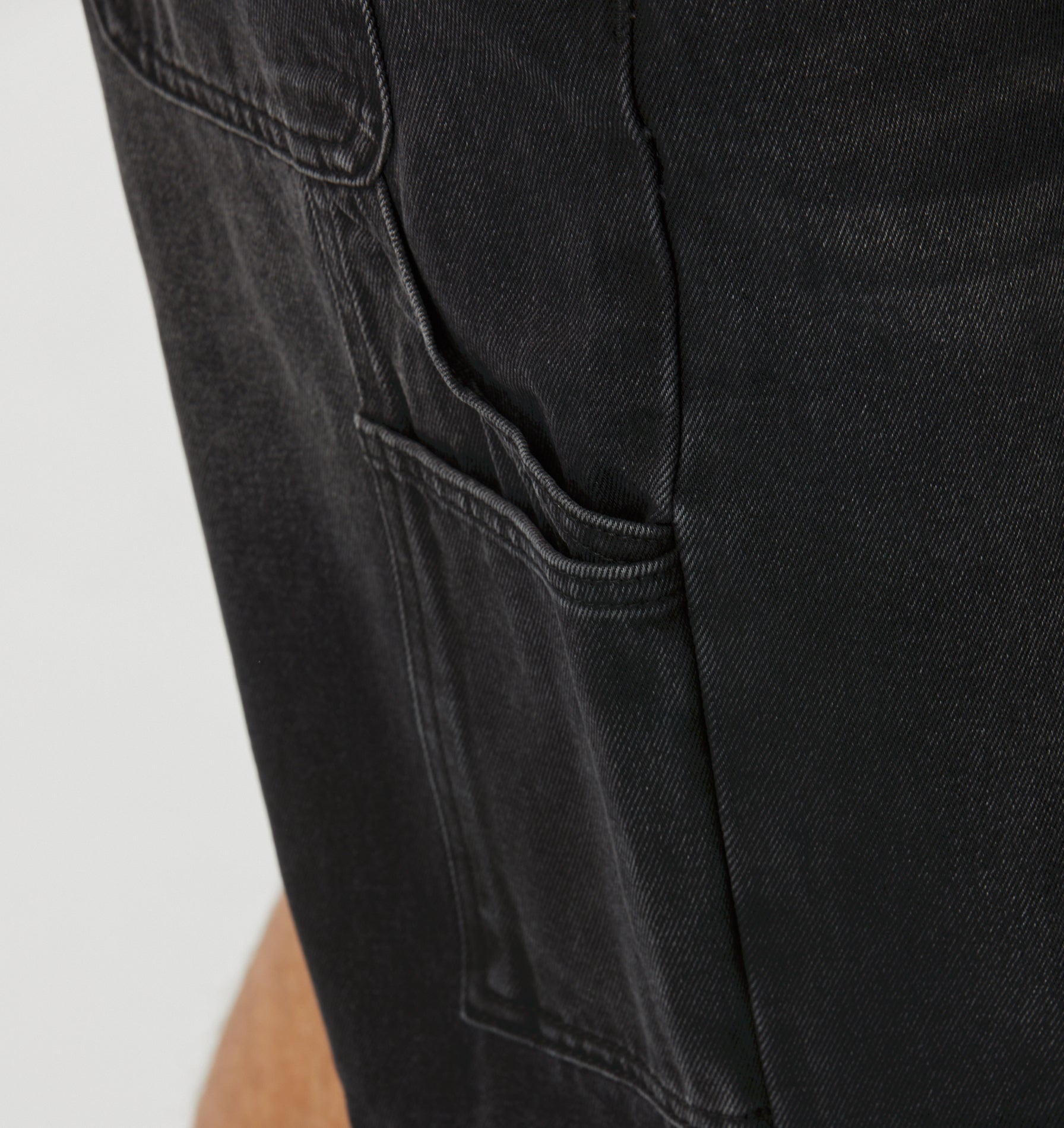 Clean Carpenter Short - Faded Black