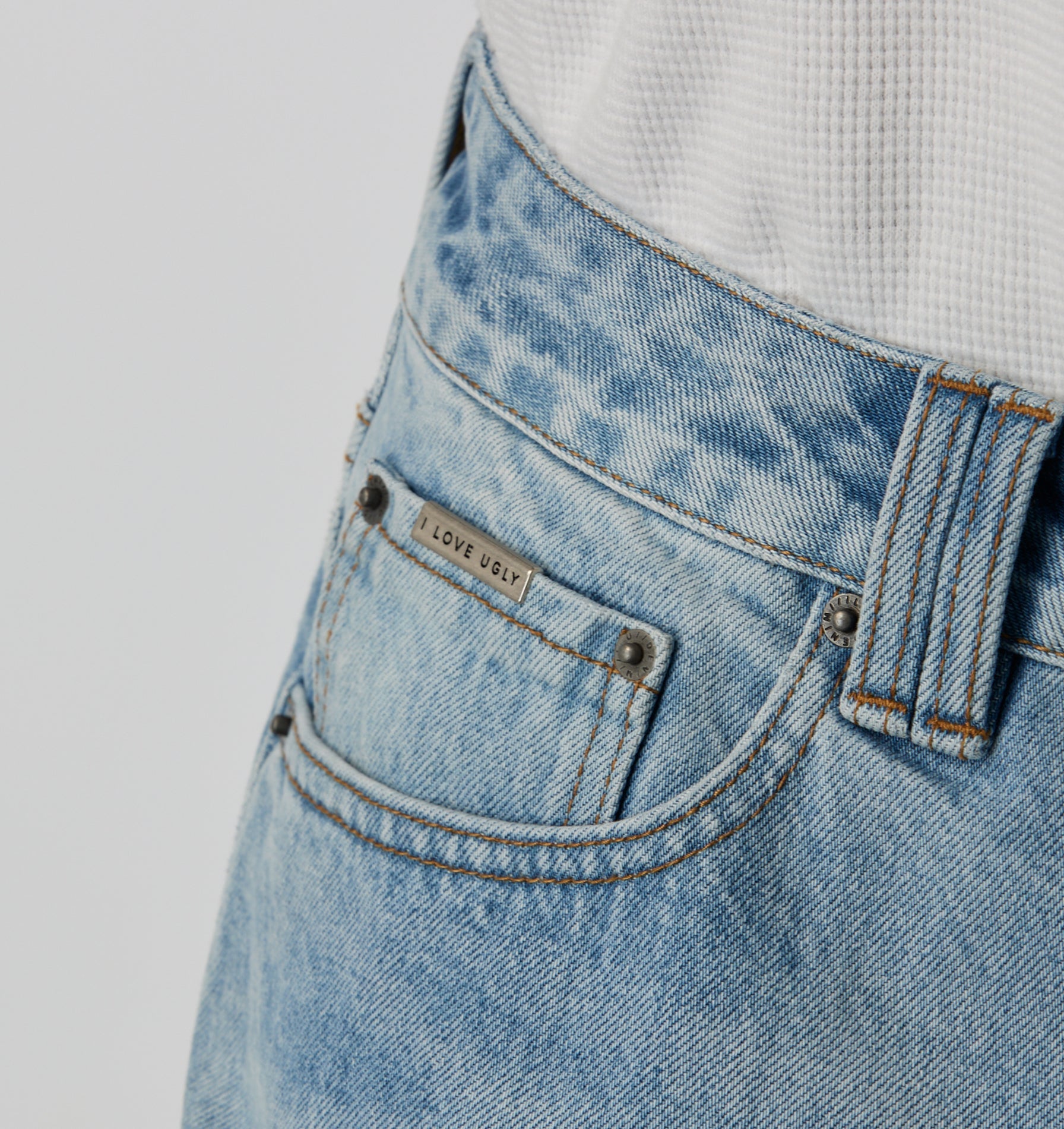 Cropped 90s Denim - Faded Blue