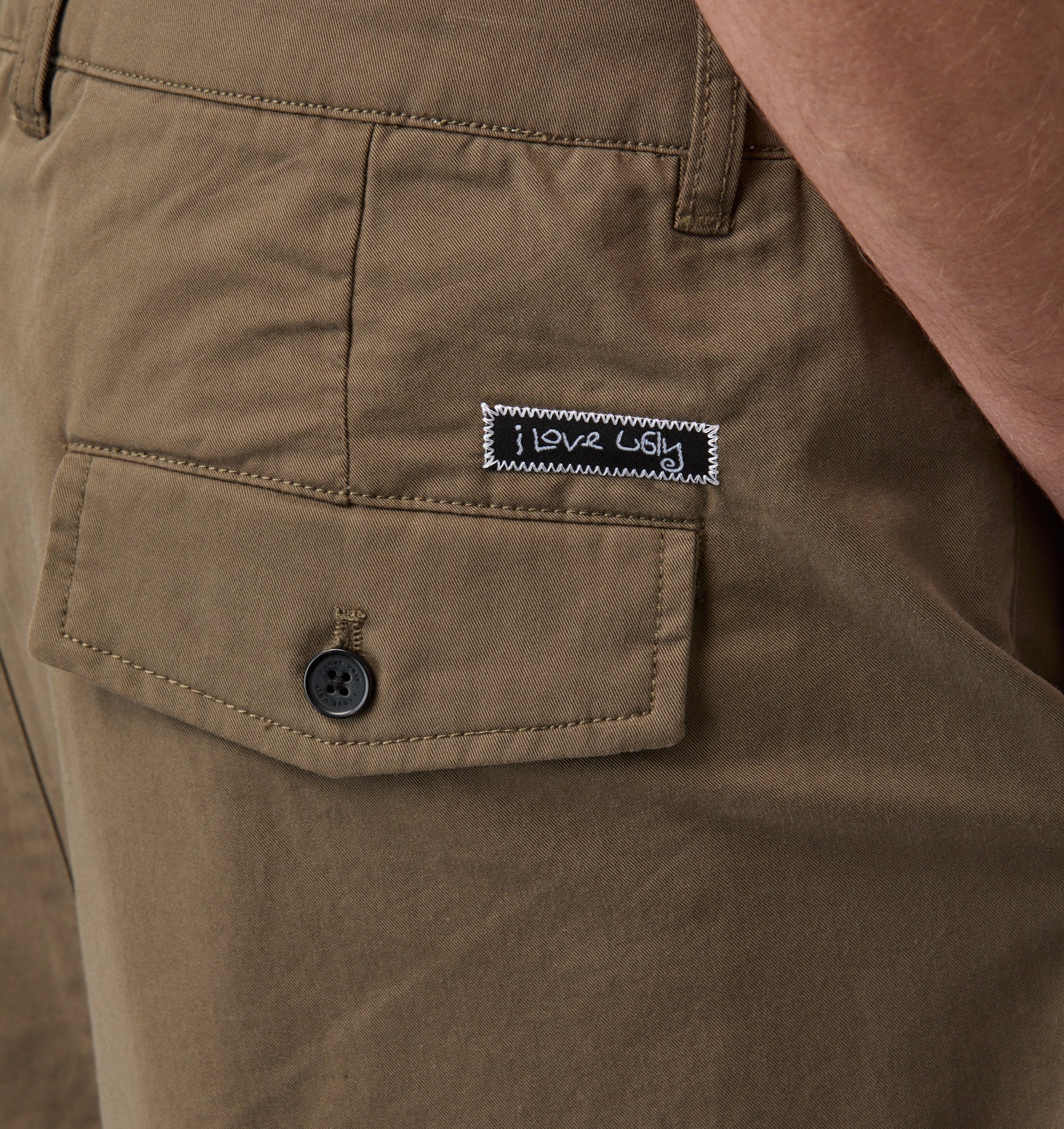 Wide Pleat Short - Mushroom