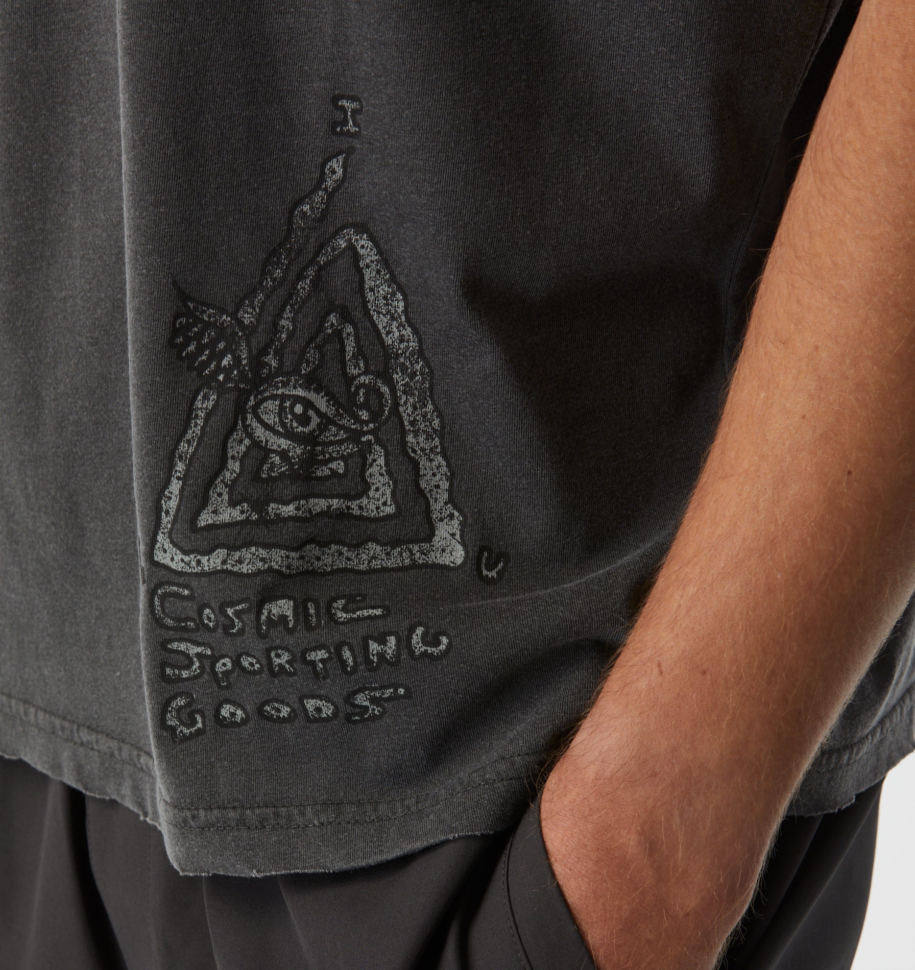 Rebelyuth Active Crop Tee - Washed Black