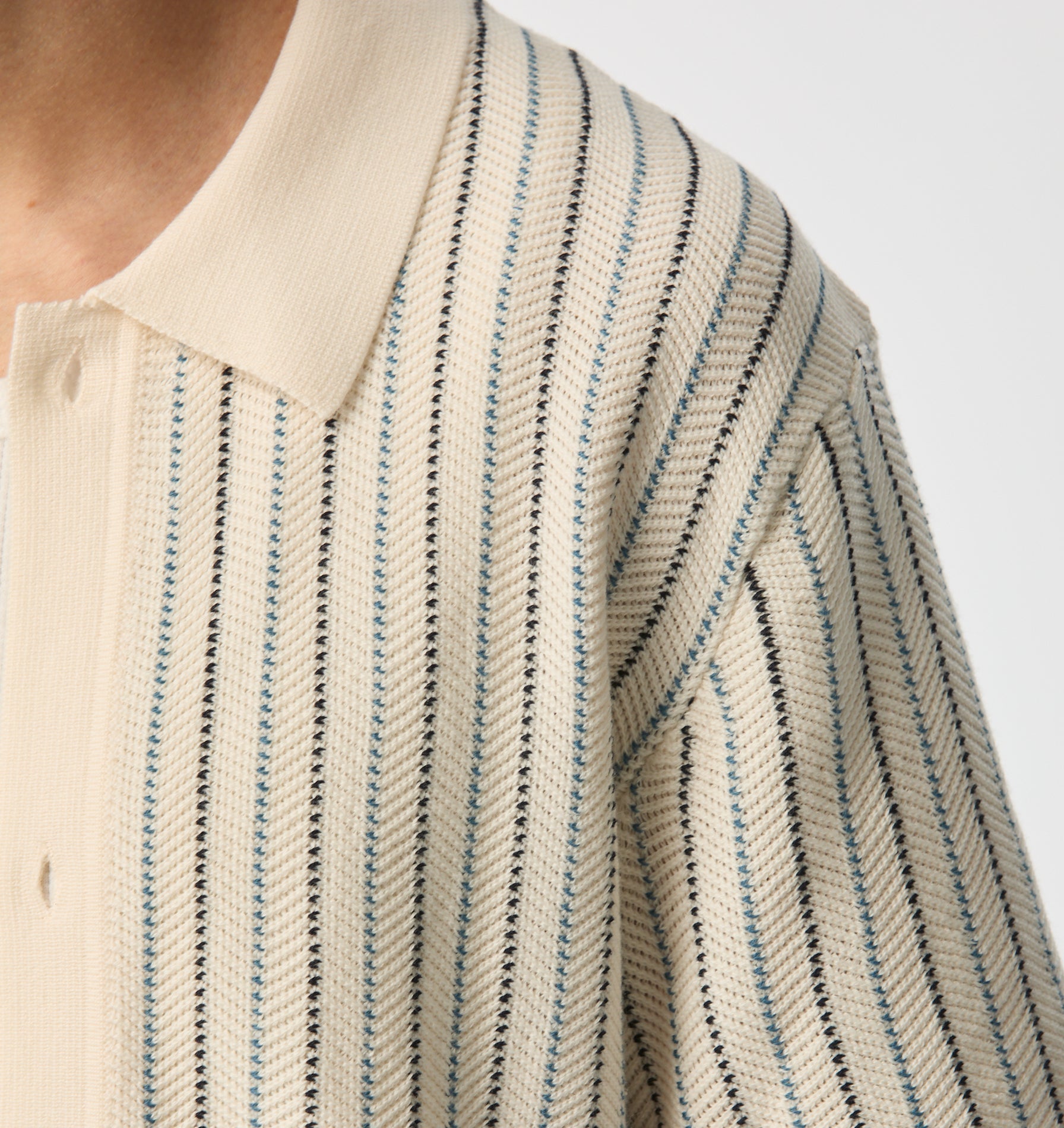 Jasper Knit SS Shirt - Off White Stripe