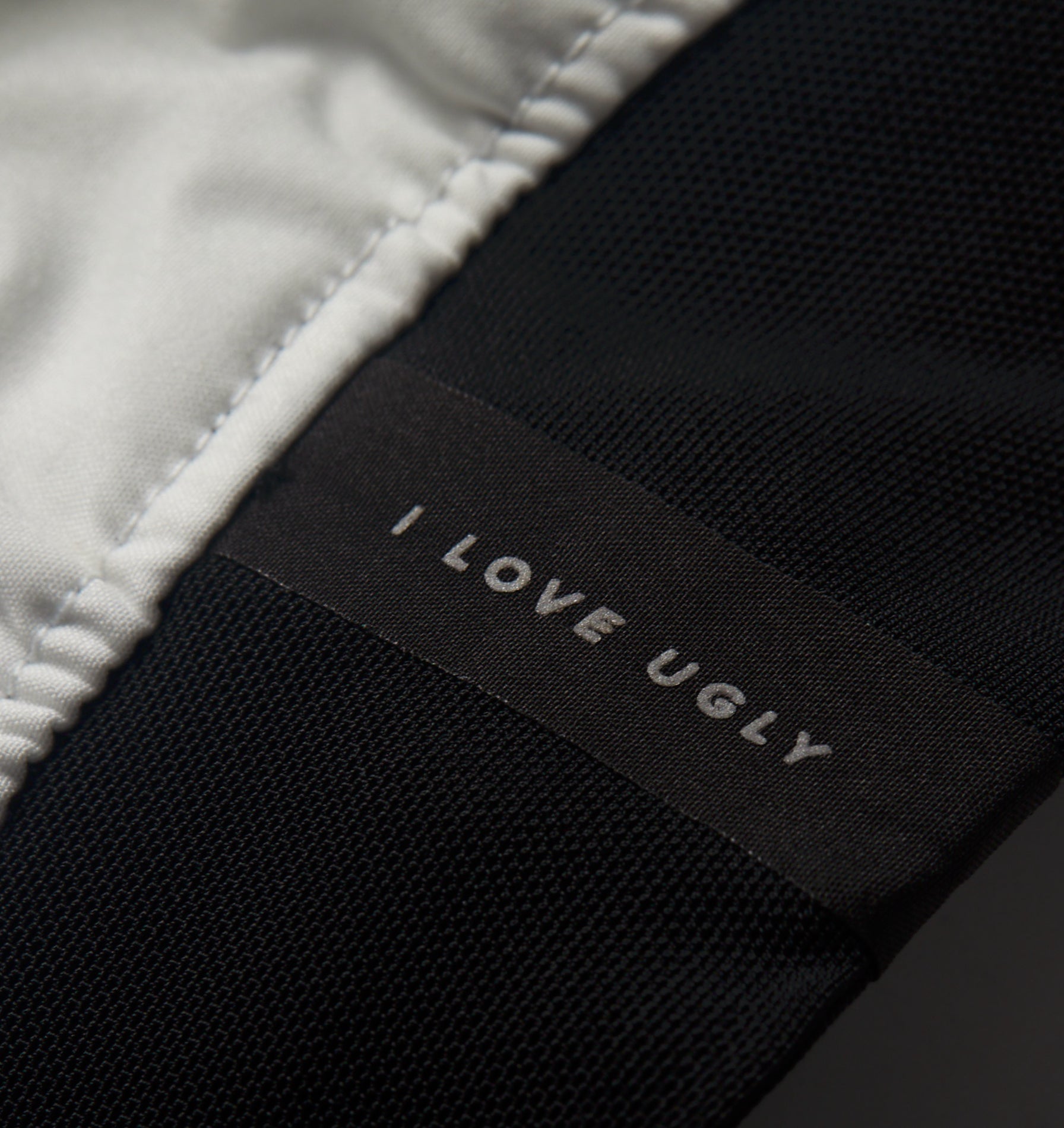 KH Chaos Active 5 Inch Short - Off White