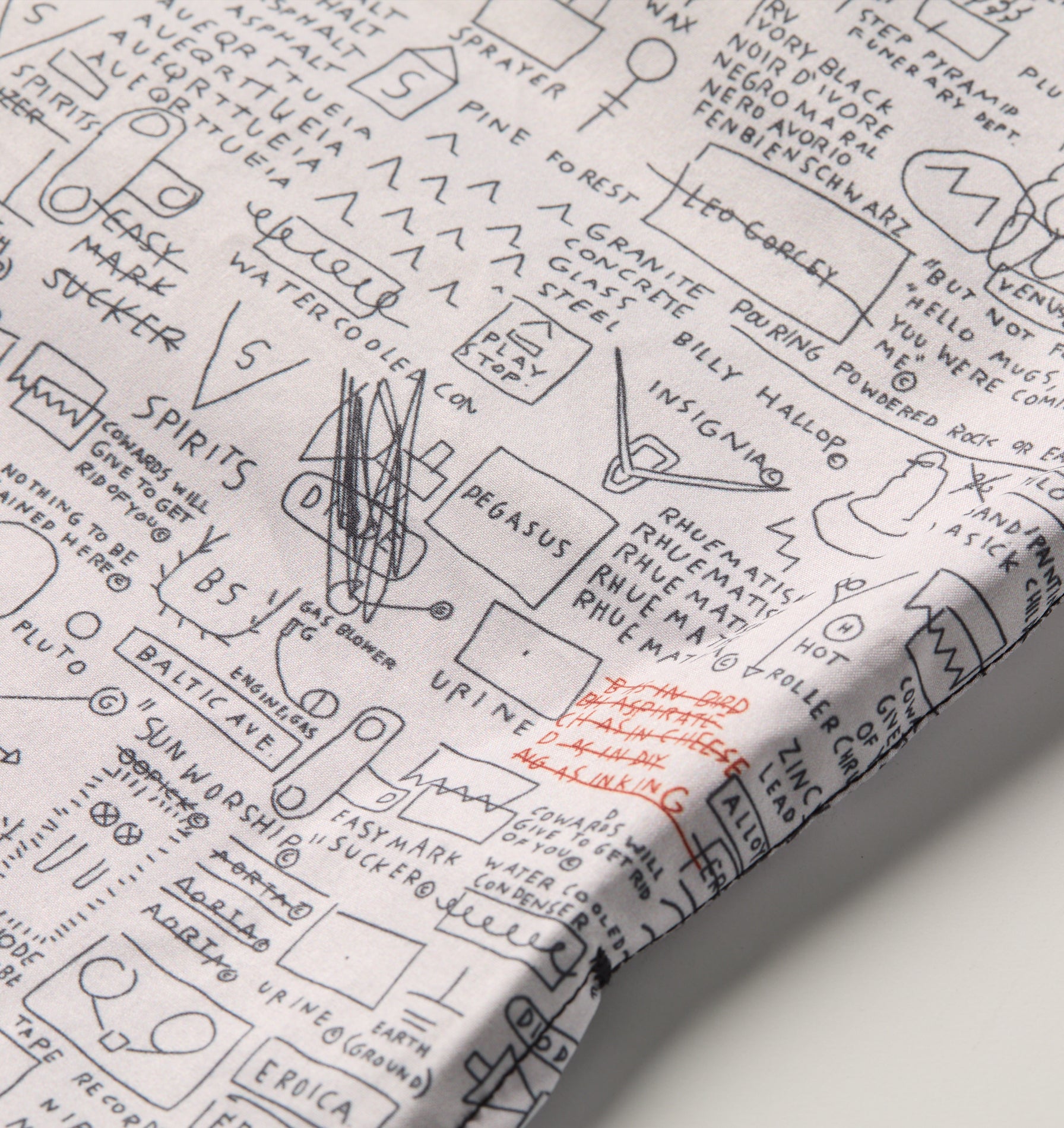 Basquiat Pegasus Active 5 Inch Core Short - Off White / Charcoal