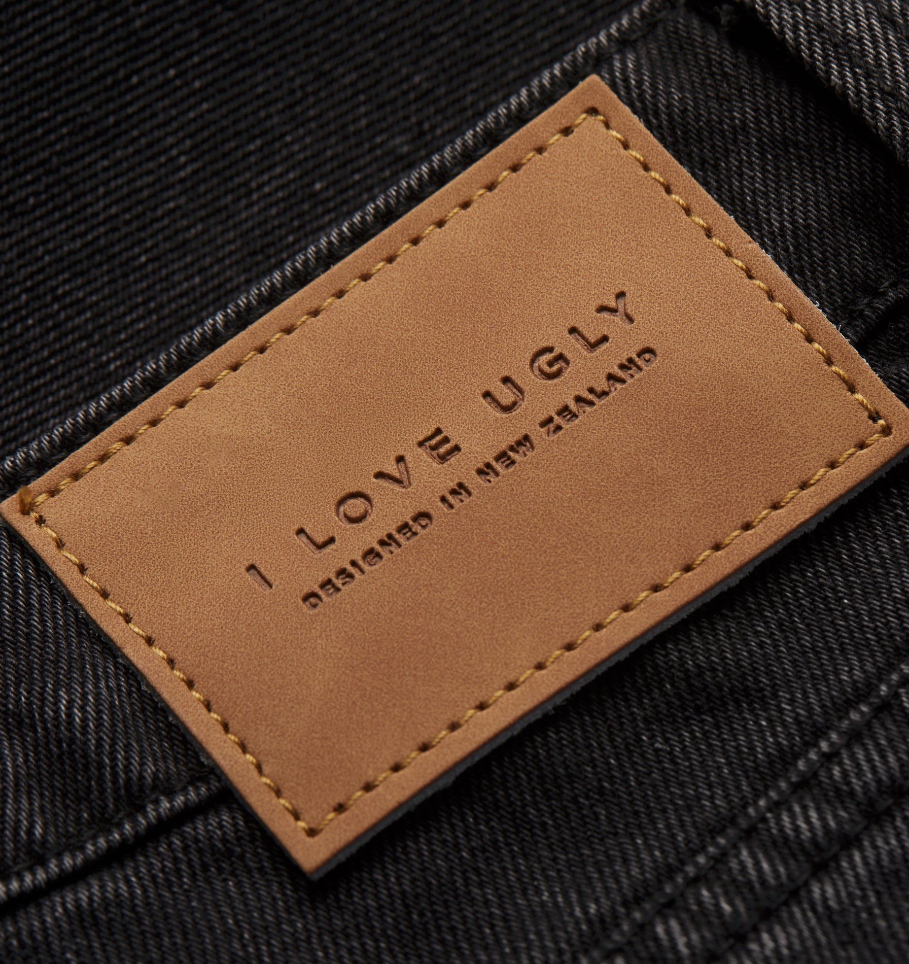 Cropped 90s Denim - Faded Black