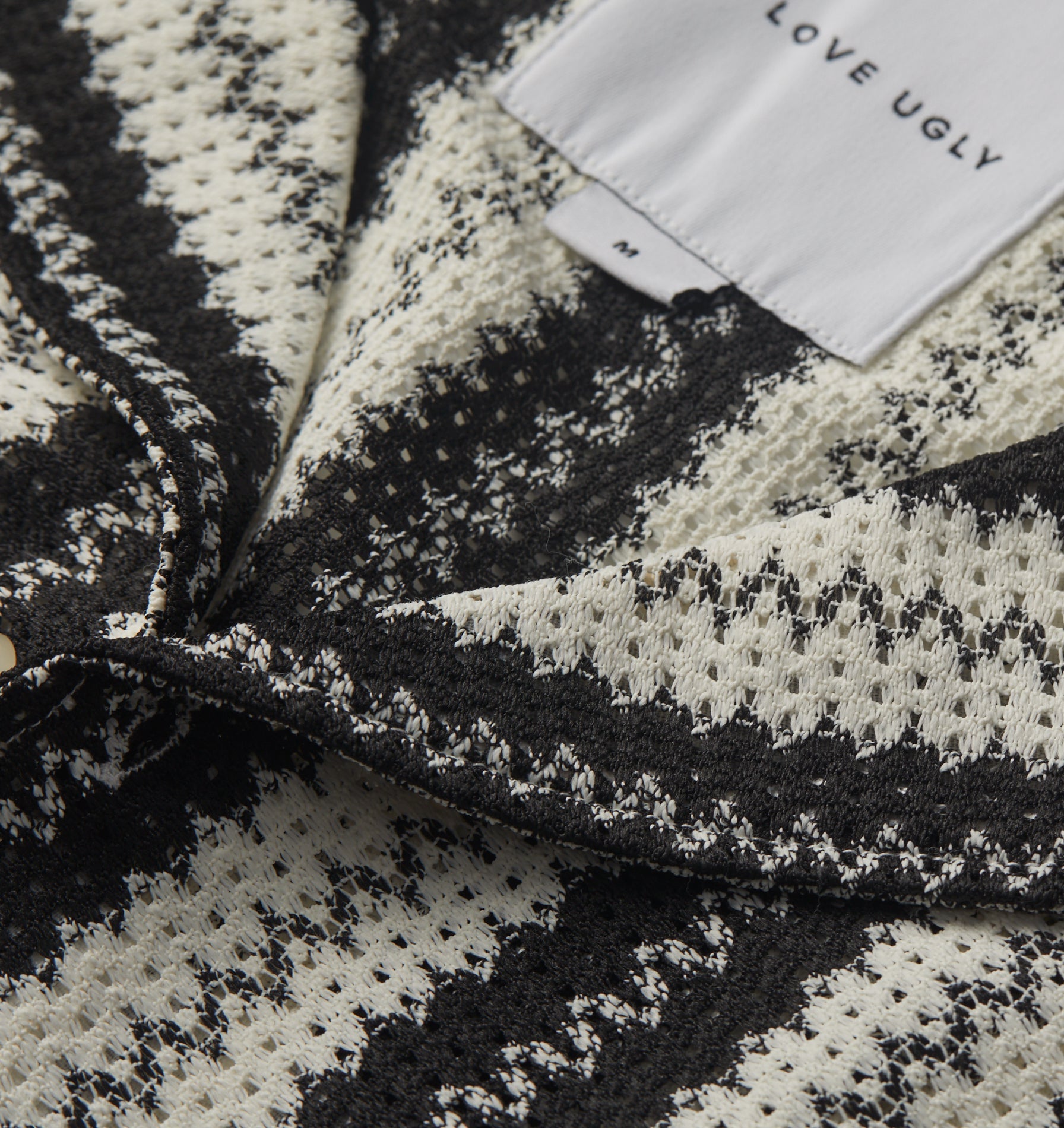 Textured Cuban Collar SS Shirt - Black/White Stripe