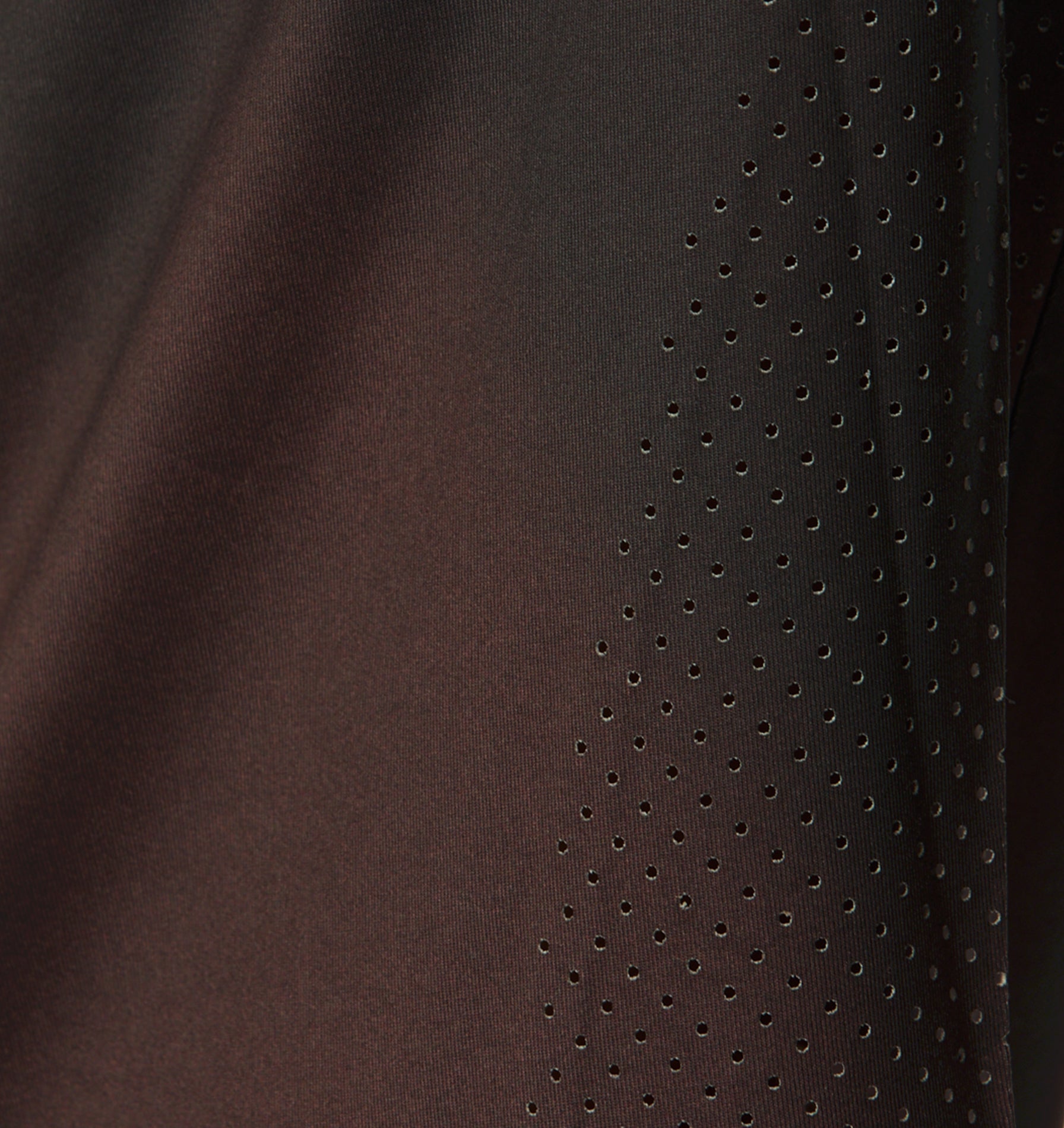 Active Lewi Tee - Molten