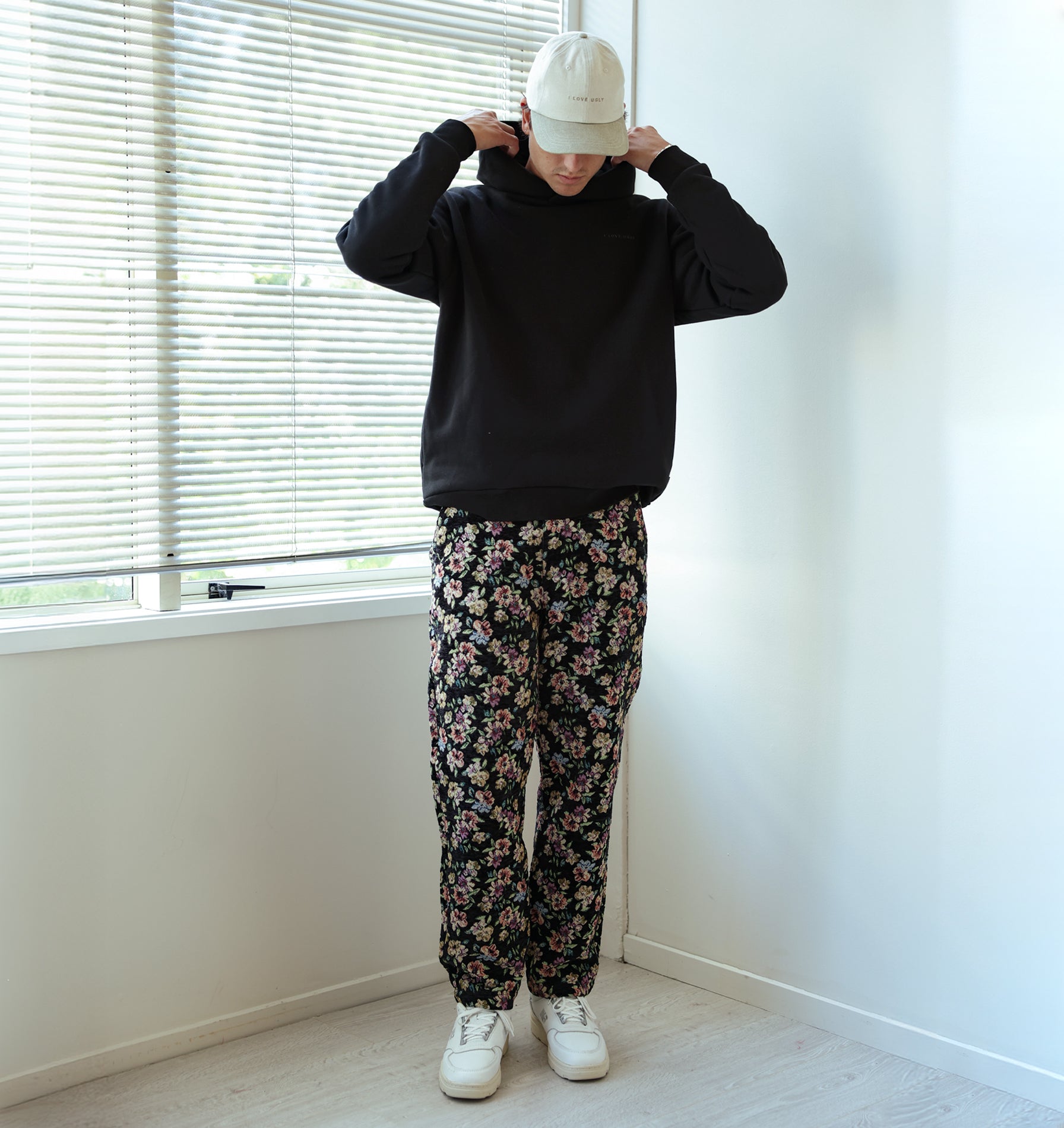Uniform Straight Pant - Dark Floral