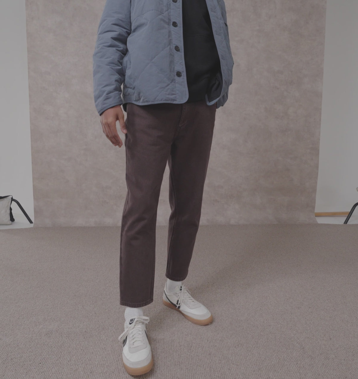 Cropped90sDenim-Espresso_8331b156-395d-4830-81f4-f9eb3d035da1.mp4